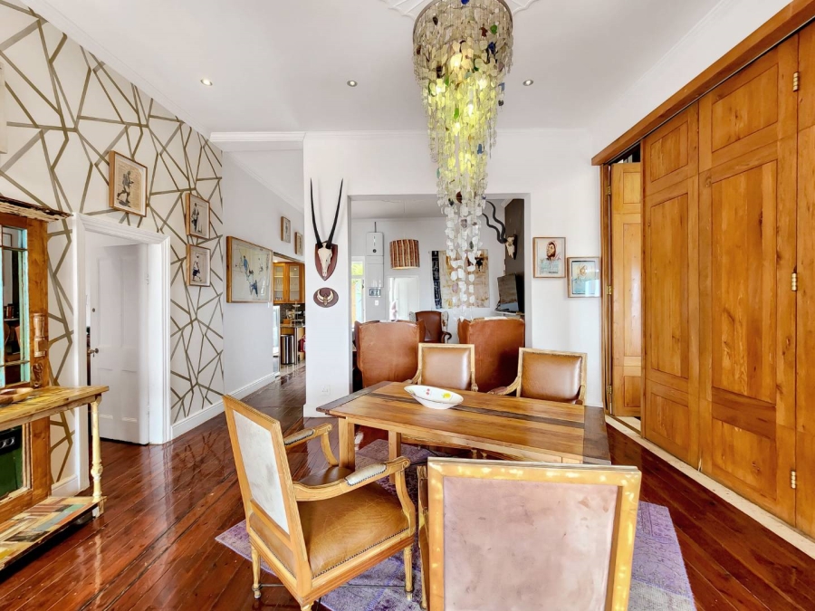 3 Bedroom Property for Sale in Sea Point Western Cape